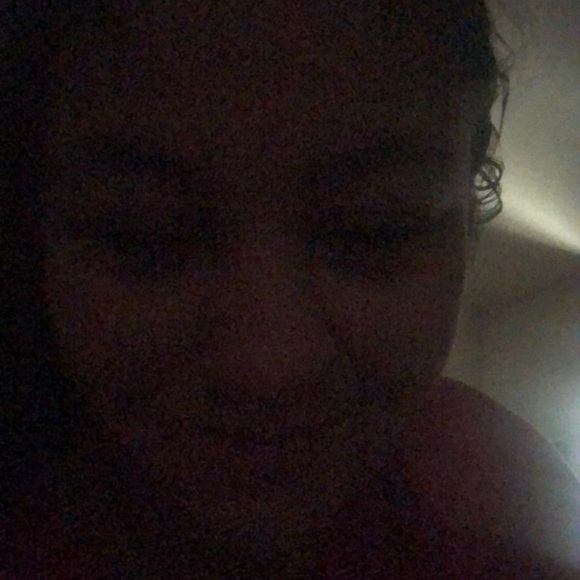 Meet your Posher, Megan - Picture 2 of 2